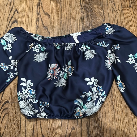 Off the shoulder blouse, floral print - Picture 4 of 8